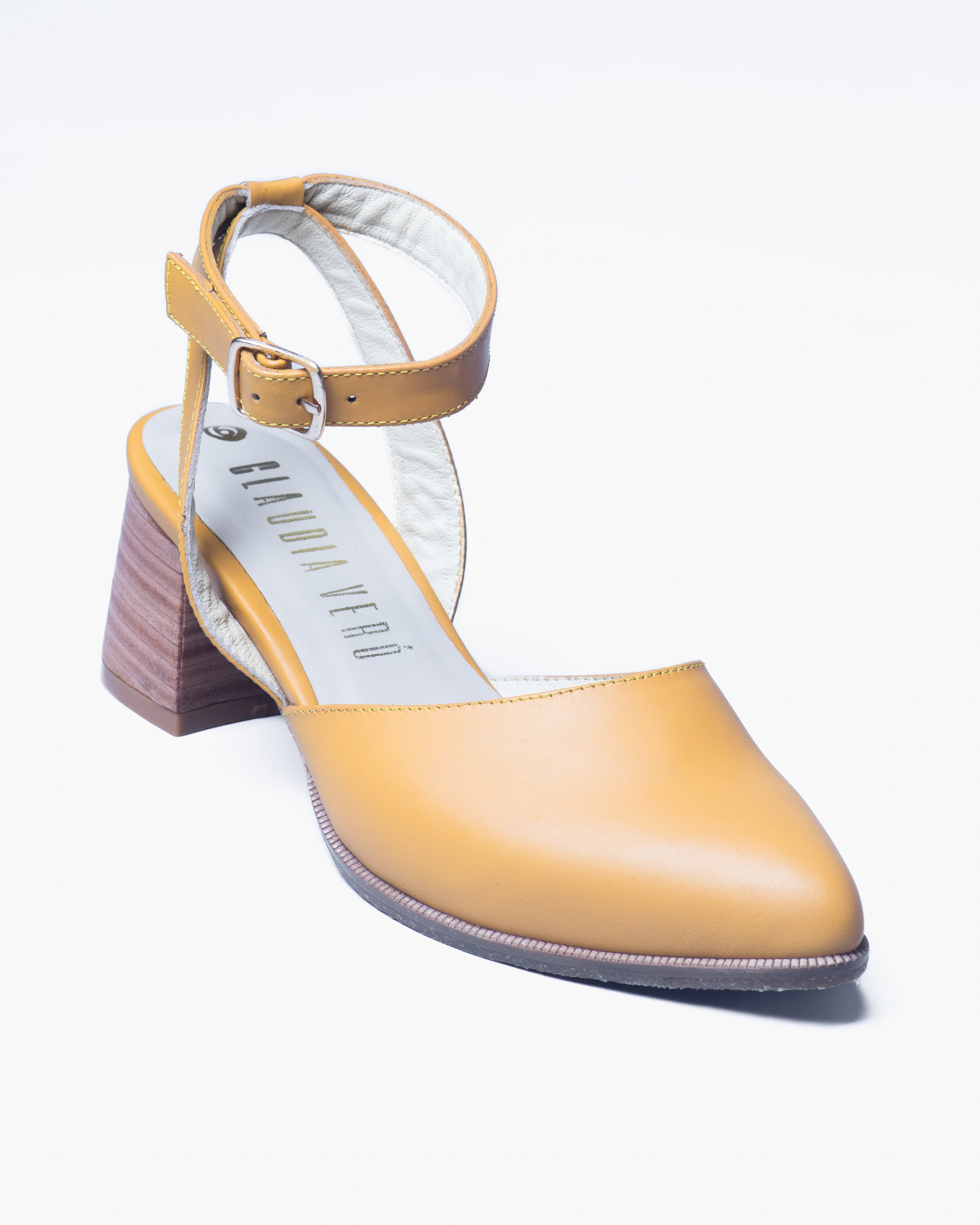 Sandalias mostaza de cuero para mujer - Sahara